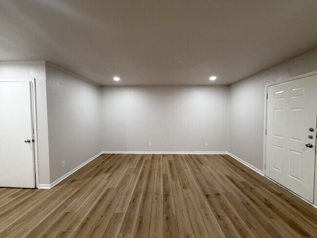 Building Photo - 200 N 23rd St