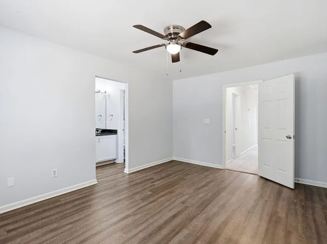 Building Photo - 2121 Ventana Ln