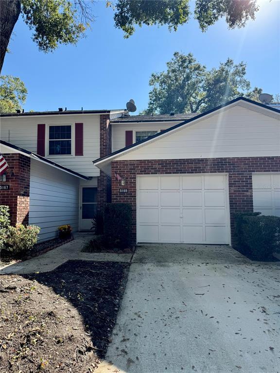 Primary Photo - 5169 Lazy Oaks Dr