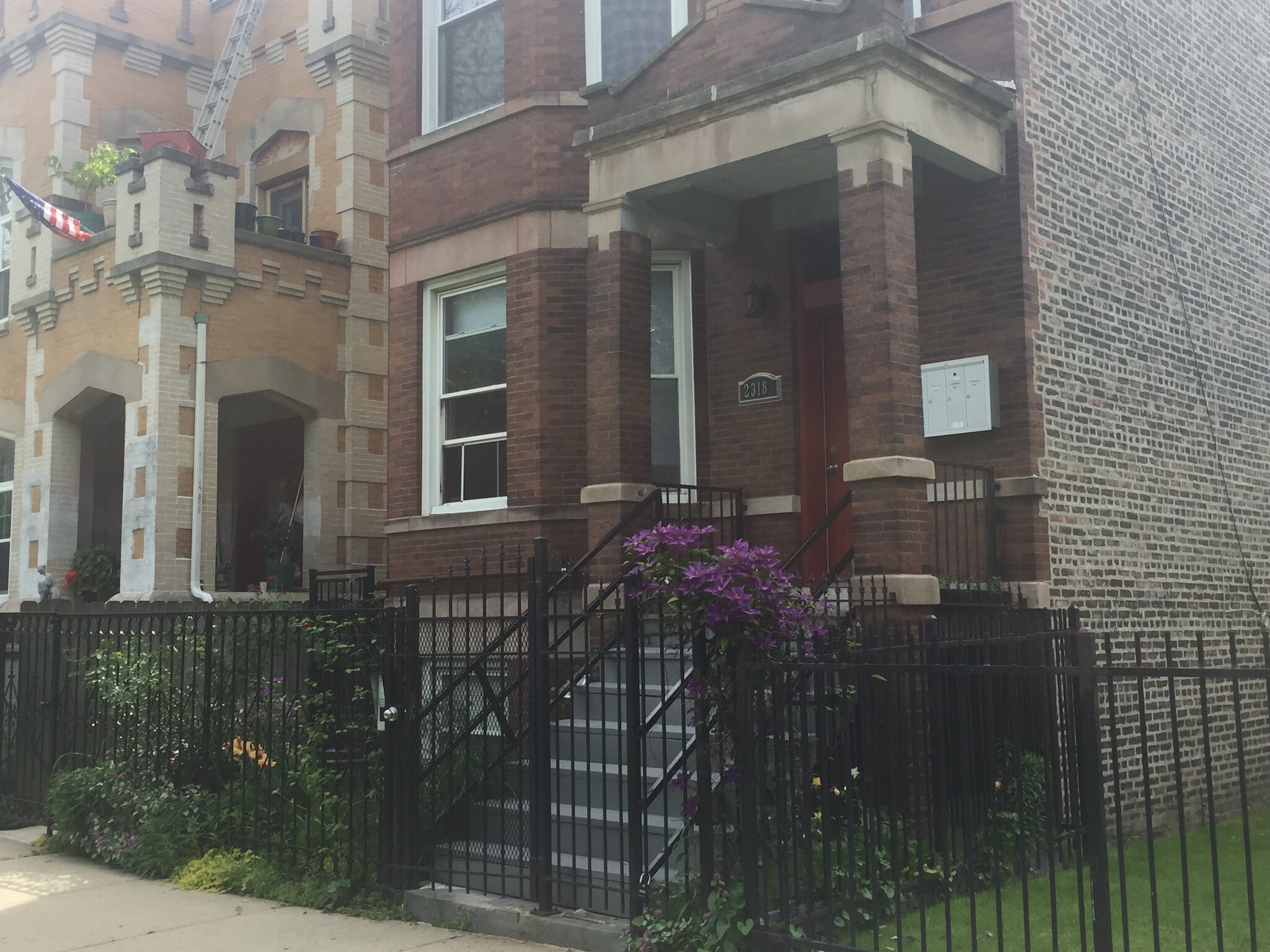 Building Photo - 2318 S Marshall Blvd