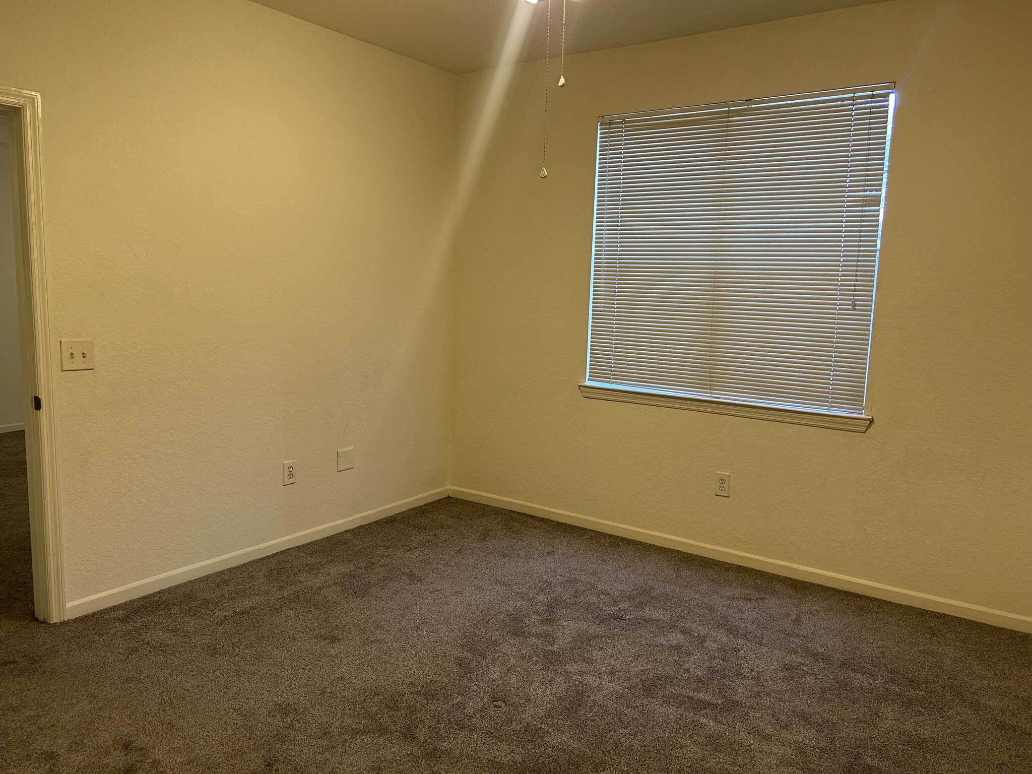 Building Photo - 17102 Carrington Park Dr