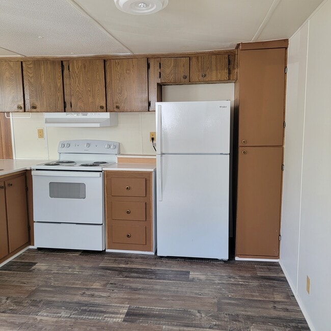 Building Photo - 8582 Rye Patch Rd