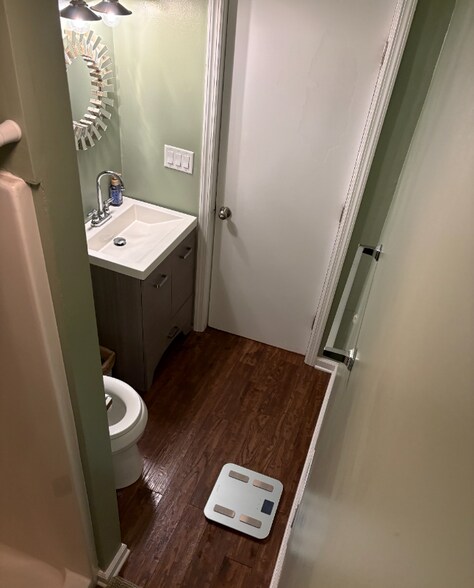 Building Photo - 1916 Wharton St