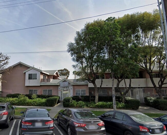 Building Photo - 1722 Toberman St