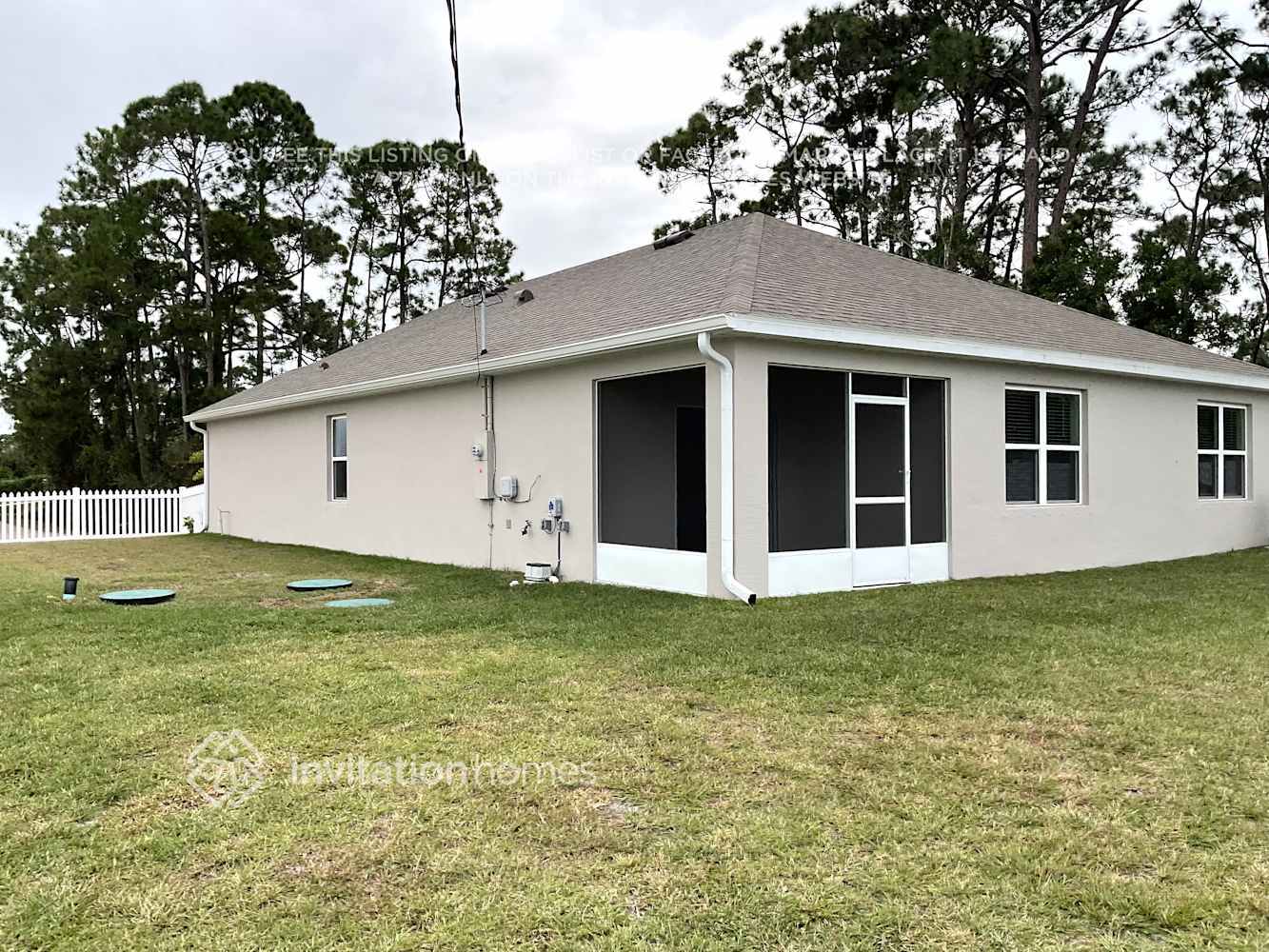 Building Photo - 1375 Valencia St SE