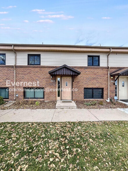 Primary Photo - 1613 Depew St