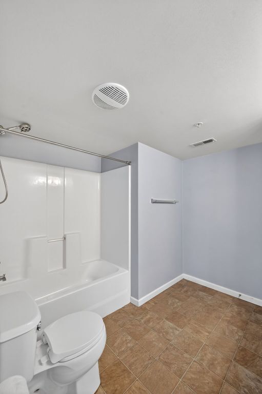 Building Photo - 1313 Piedmont Cir