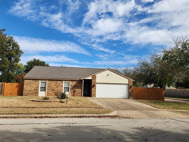 Building Photo - 3800 N Magnolia Ct