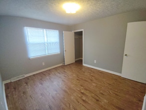 Building Photo - 14 Fonda Dr