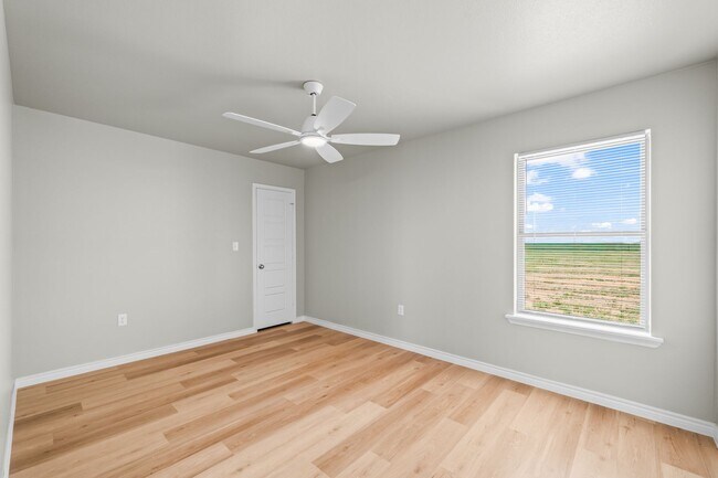 Building Photo - Country Living In Idalou ISD!