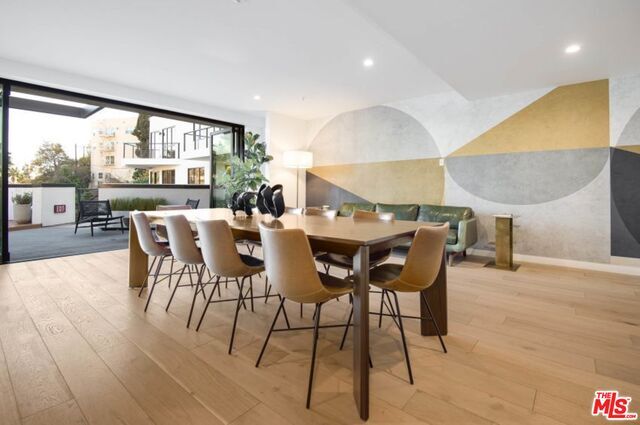 Building Photo - 3400 Sunset Blvd