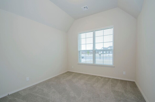 Building Photo - 12537 S 75th E Ave