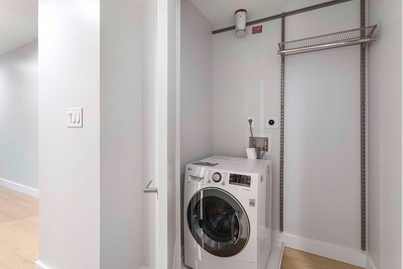 Building Photo - 1224 M St NW