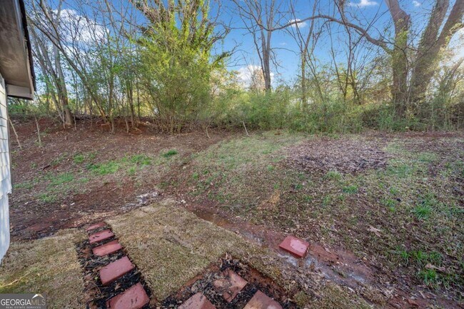 Building Photo - 125 Roosevelt St