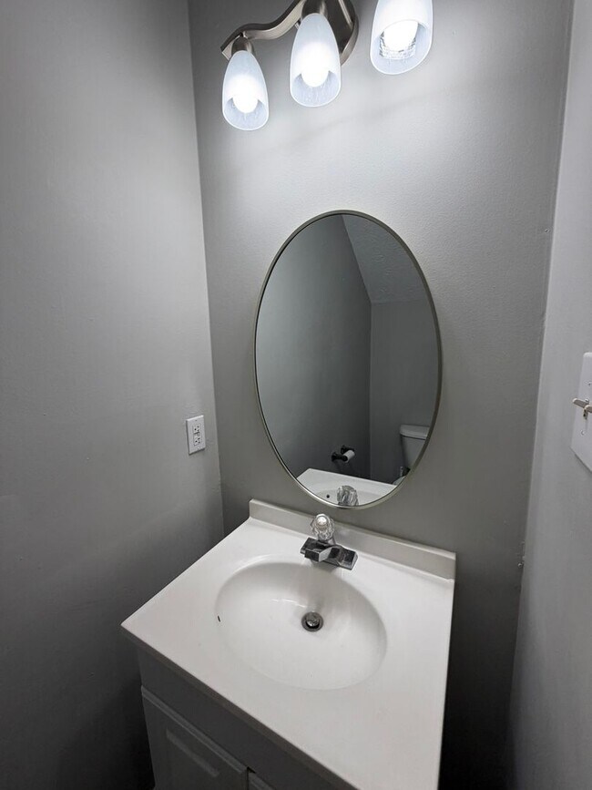 Building Photo - 506 Mill Cove