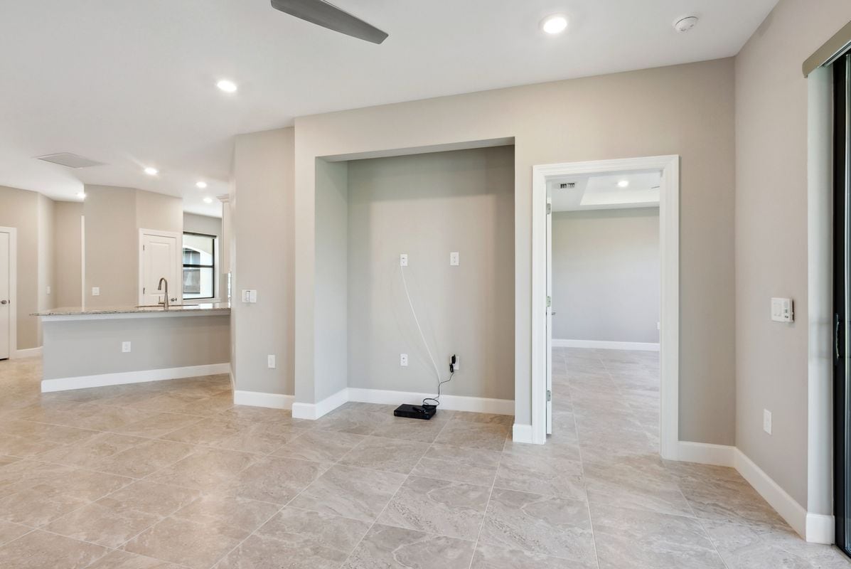 Building Photo - 14401 Eagle Branch Dr