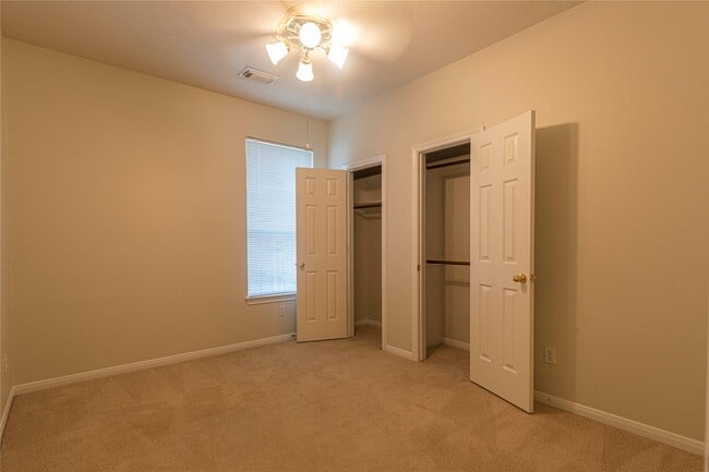 Building Photo - 16414 Reddingford Ln