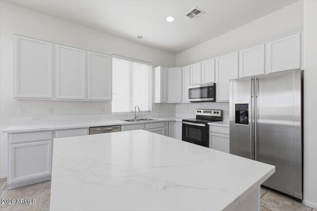 Building Photo - 3410 W Alicia Dr