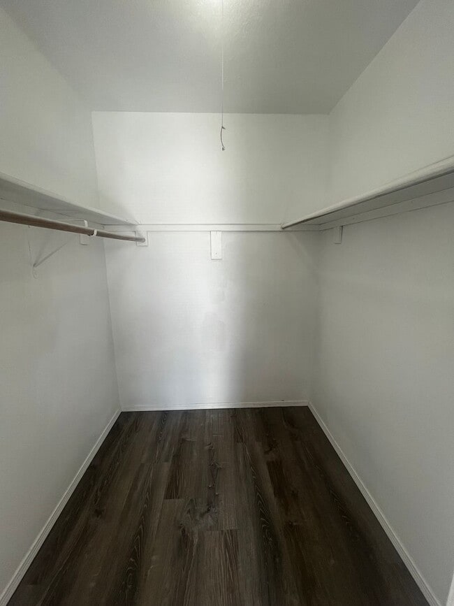 Building Photo - Updated 2 bedroom in Rio Rancho