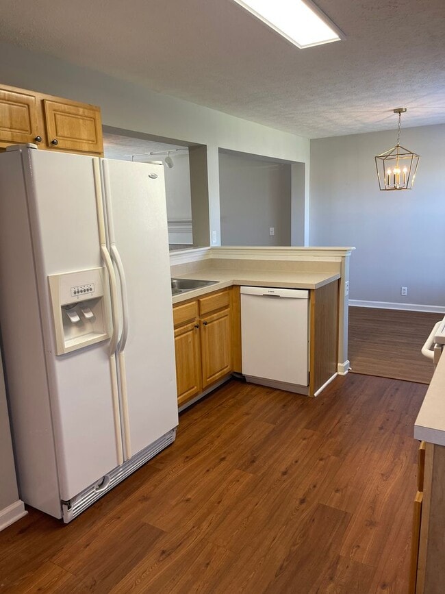 Building Photo - 3 Bed 2.5 Bath Nashville Opry Mills Area FOR LEASE