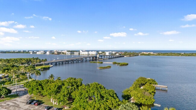 Building Photo - 1616 N N St