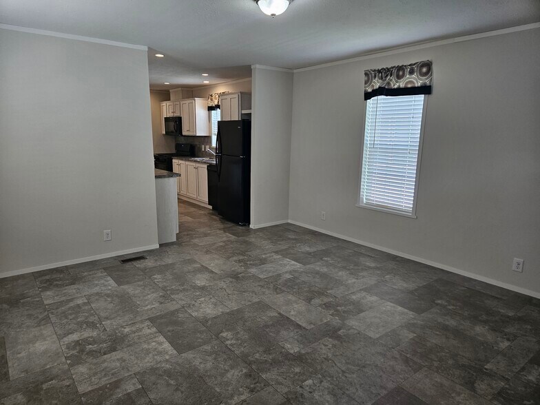 Building Photo - 11789 Cascade Cir