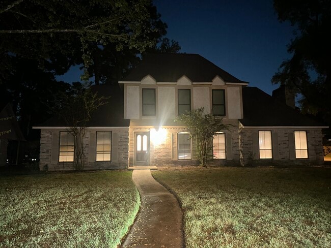 Front of the house (night time) - 4806 Havenwoods Dr