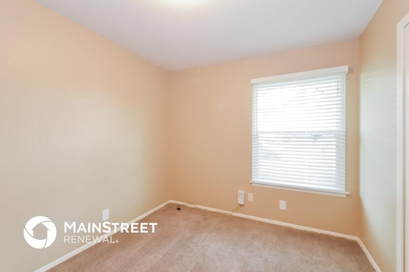 Building Photo - 7311 Glen Brook Dr