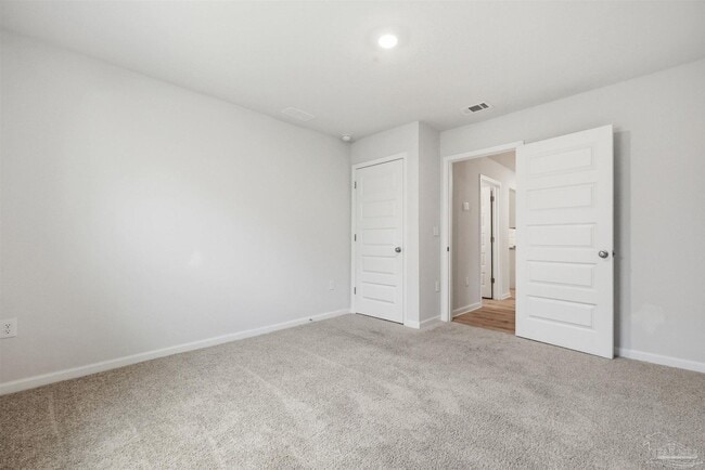 Building Photo - 5367 Peach Dr