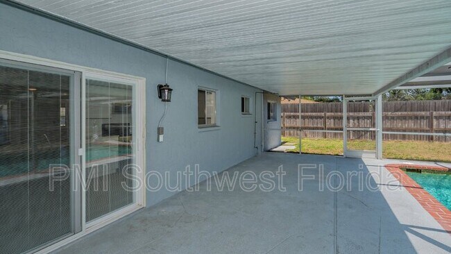 Building Photo - 3915 Allan Pl