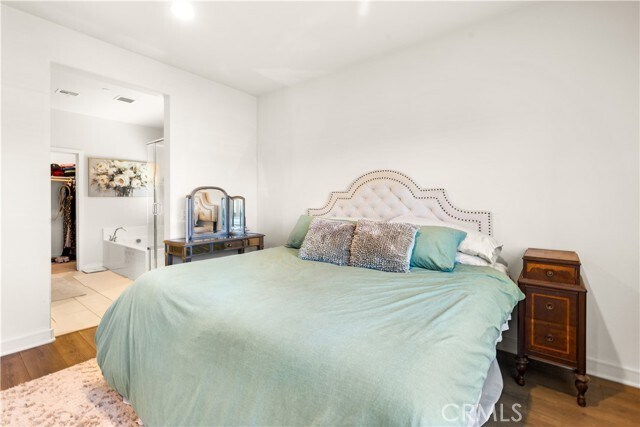 Building Photo - 30716 Foxhollow Dr