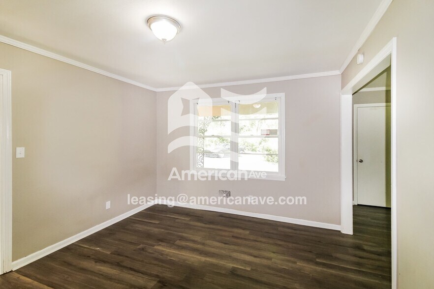 Building Photo - 2254 Companion Dr