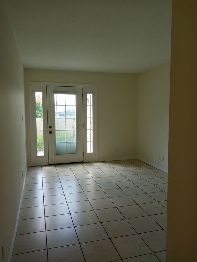 Building Photo - AFFORDABLE!!!