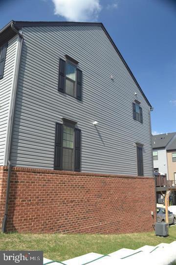 Building Photo - 1015 Rampart Dr