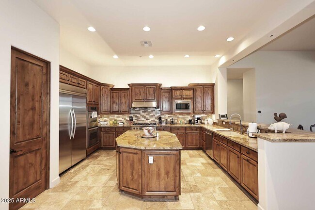 Building Photo - 10903 E Siena Way