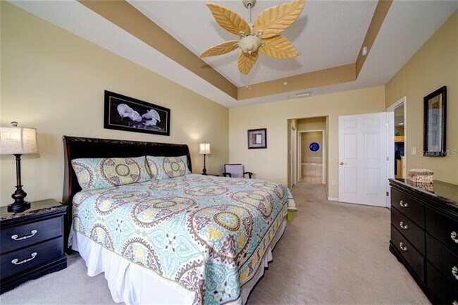 Building Photo - 530 S Gulfview Blvd