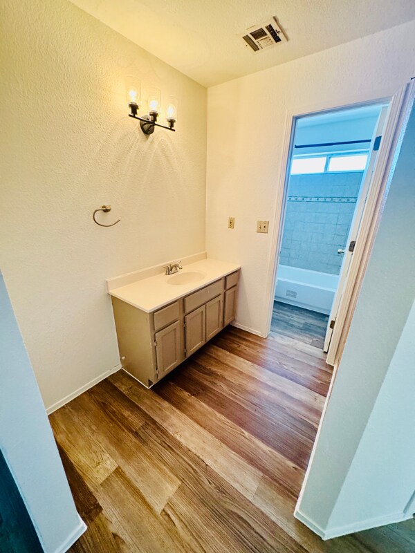 Building Photo - 1141 Ranger St