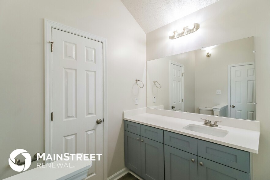 Building Photo - 3581 Oakvale Falls Ct