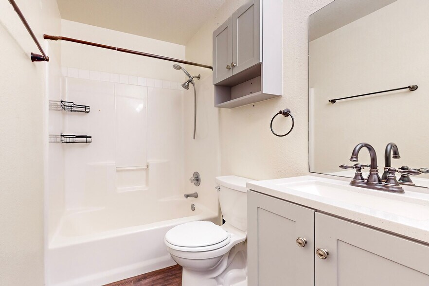 Building Photo - 3109 Inglewood St