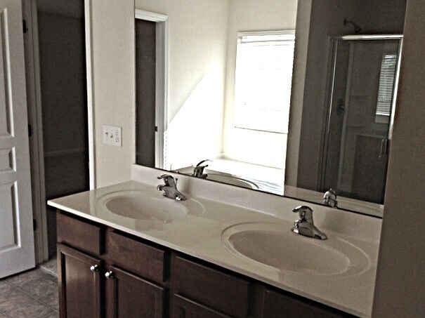 Building Photo - 3701 Althorp Drive