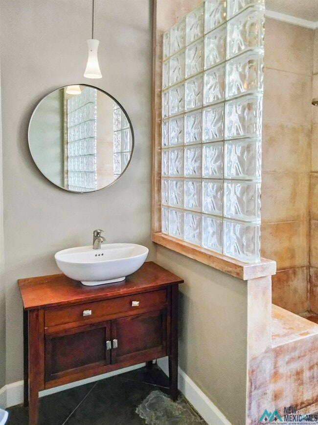 Building Photo - 2300 Reese Dr