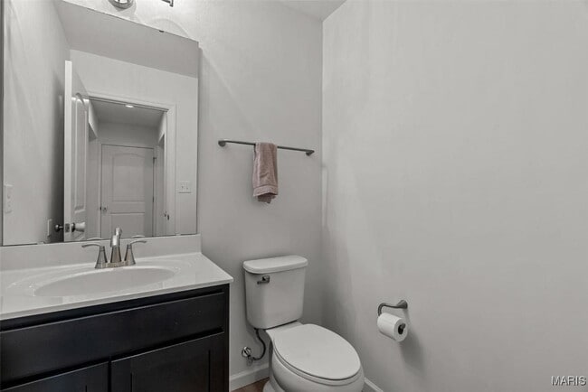 Building Photo - 757 Fox Creek Dr