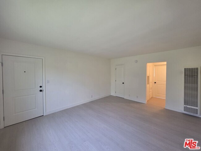 Building Photo - 1411 Innes Pl
