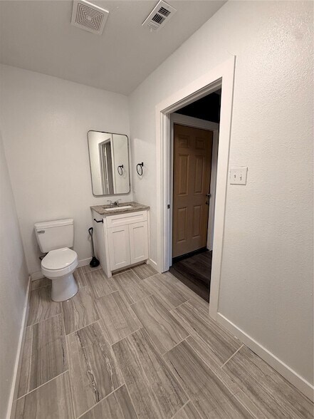 Building Photo - 109 Pecan Cir