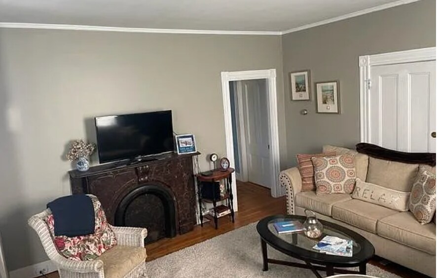 Building Photo - 78 Webb St