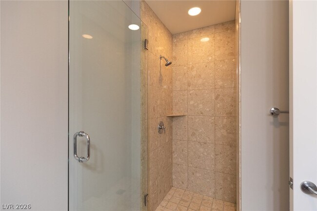 Building Photo - 4575 Dean Martin Dr