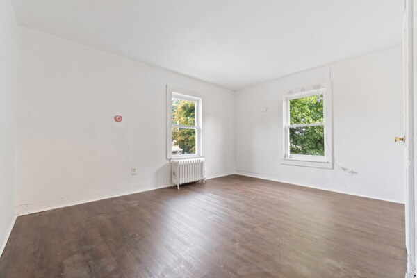 Building Photo - 1918 Greenwood Ave