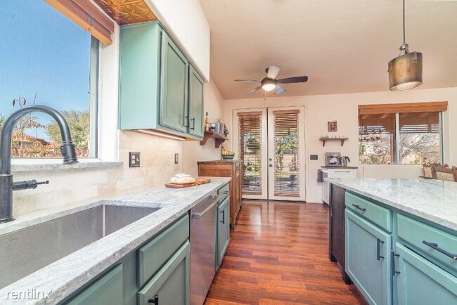 Building Photo - 8863 E Desert Lavender Pl