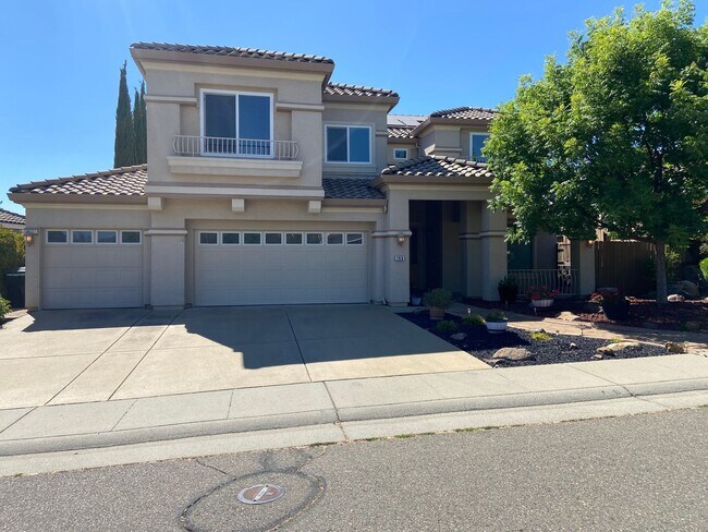 Primary Photo - Broadstone Solar Home - 5 Bdrms, 4 Baths