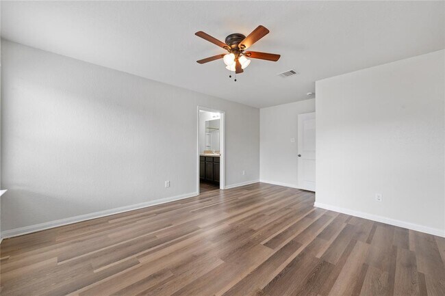 Building Photo - 221 Koontz Lp